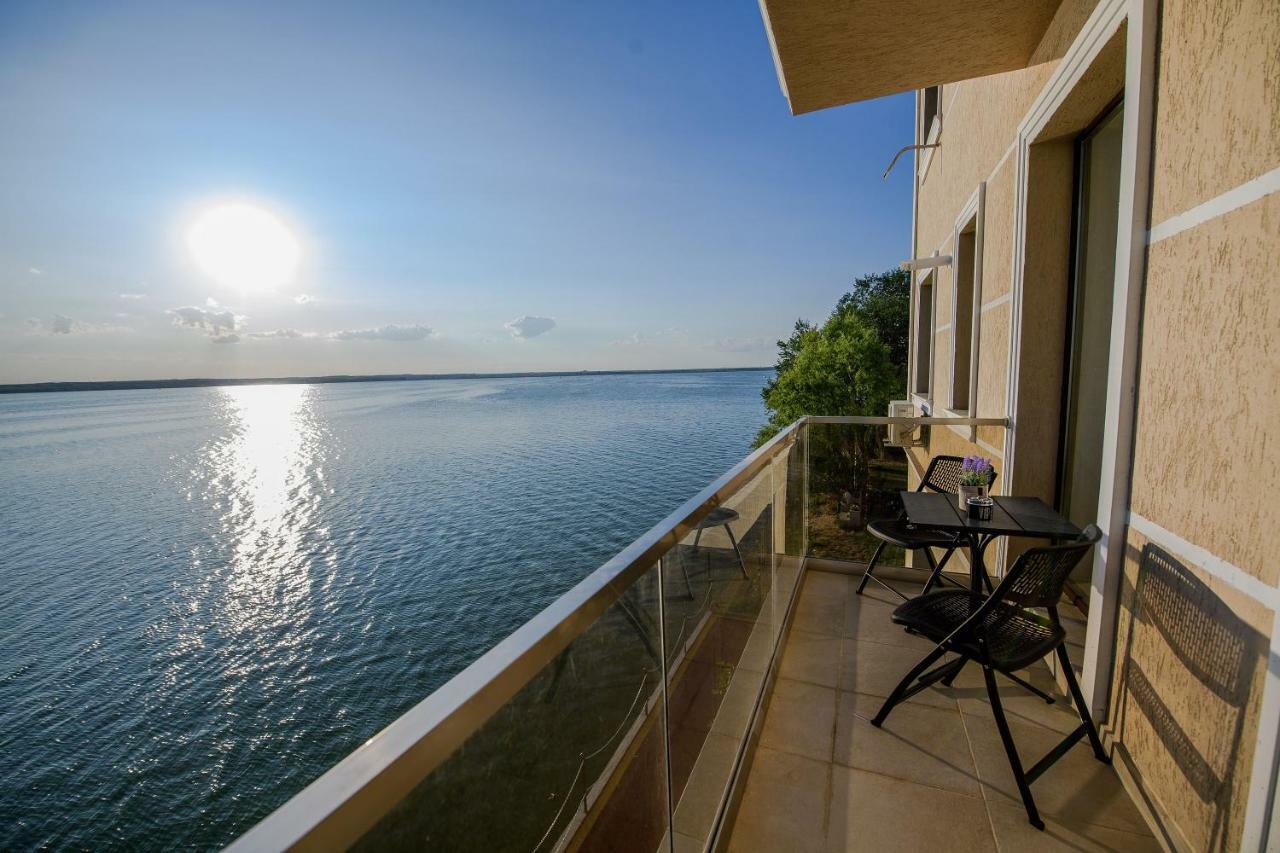 Apartament Le Bonheur มามายา ภายนอก รูปภาพ